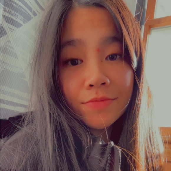 Meet your Posher, Sara - Picture 1 of 1